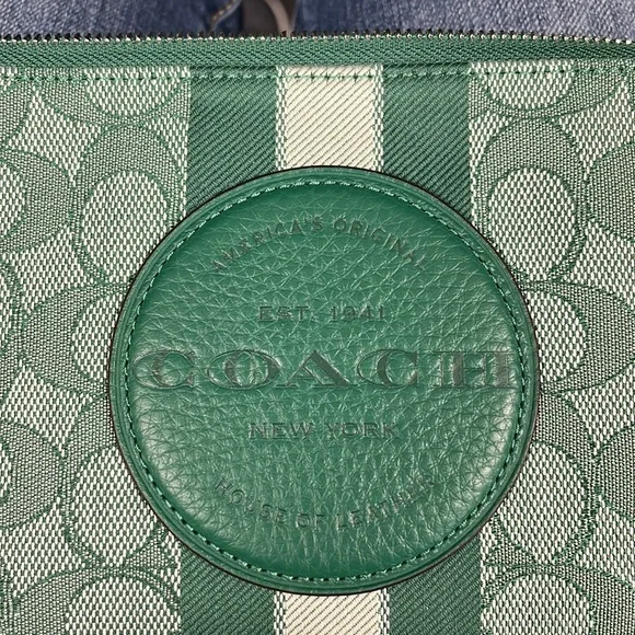Coach jacquard wristlet - Picture 2 of 5